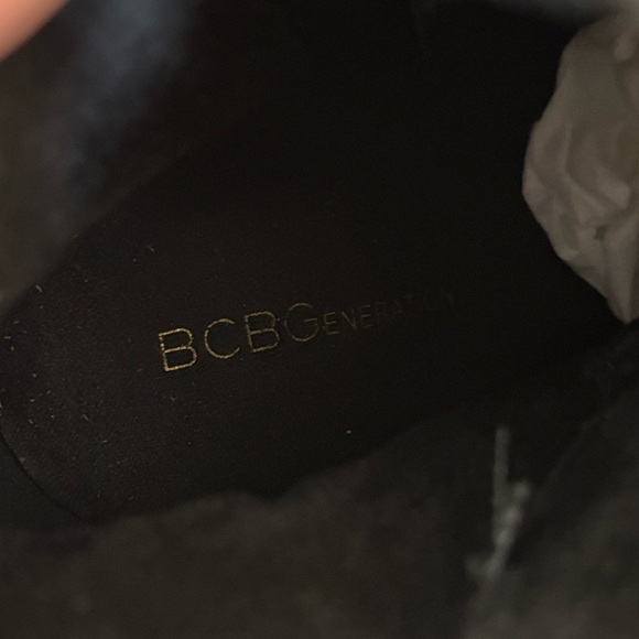 Brand New BCBGeneration Pilas Heeled Lace Up Bootie Black & Ivory Plaid Flannel - Picture 14 of 16